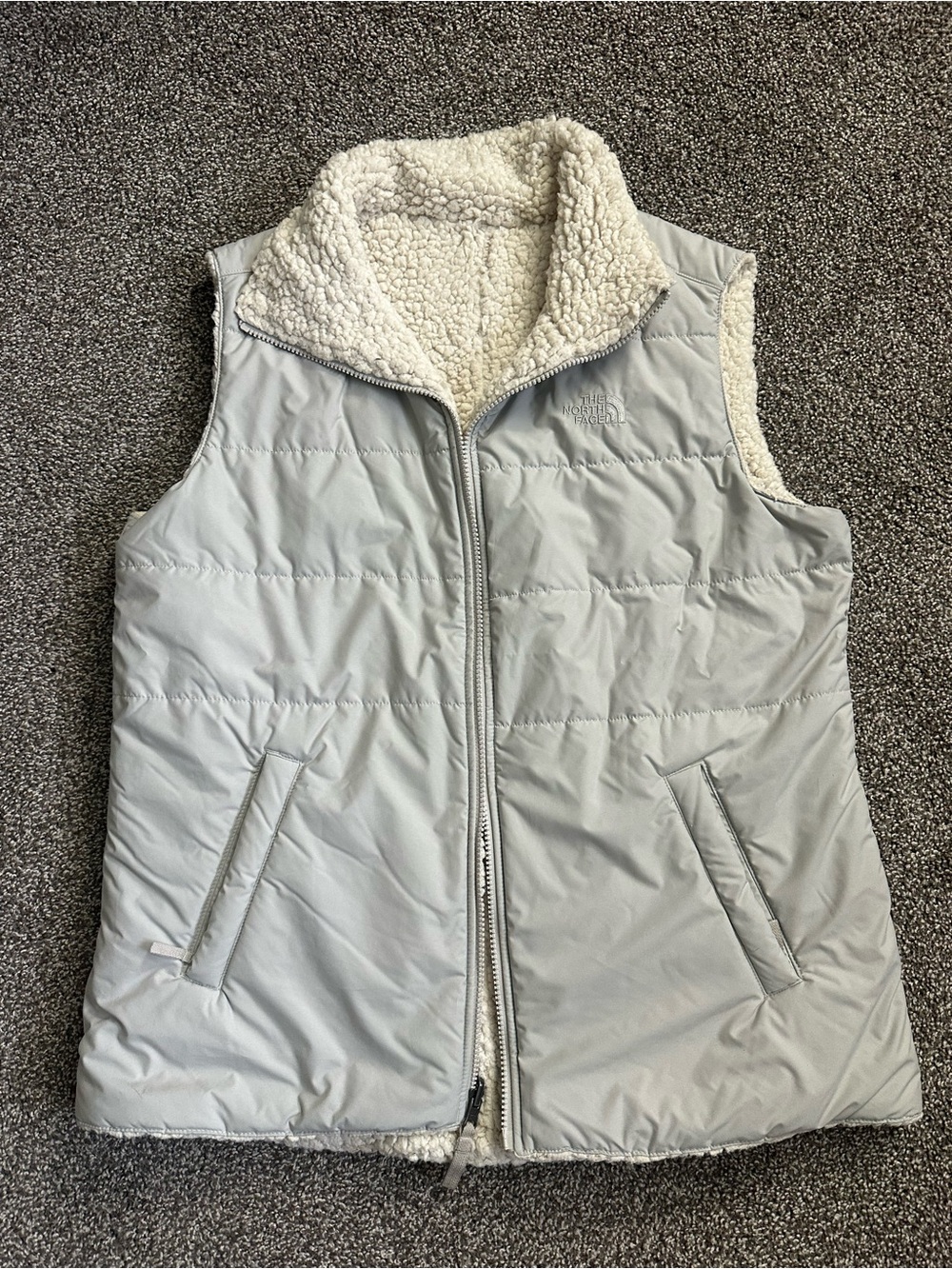 Reversible The North Face Women's Cream Sherpa-Lined Puffer Vest